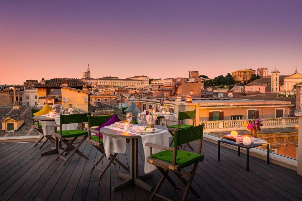 Singer Palace Hotel Roma, articolo su Beyond the Magazine