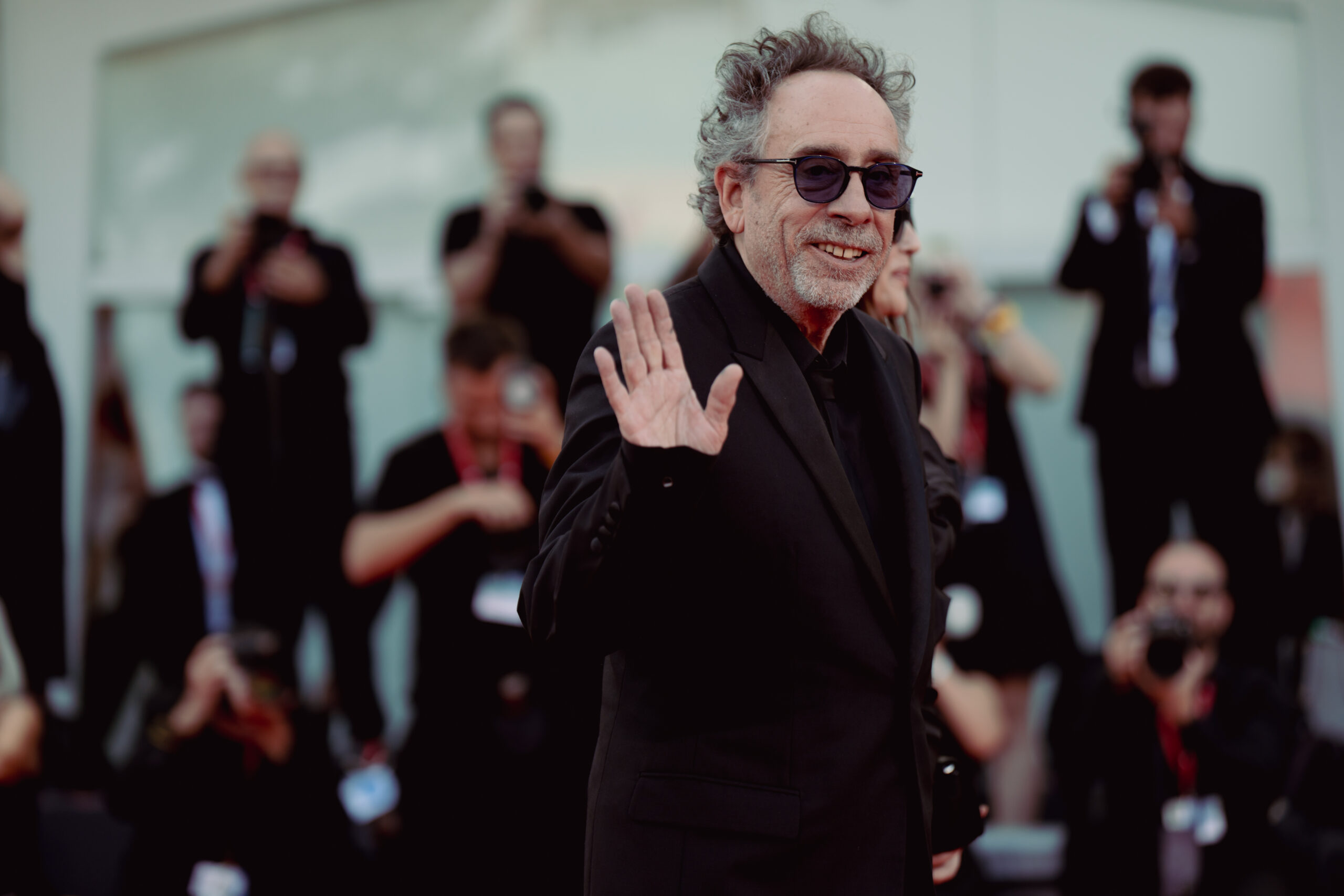 Tim Burton, Venezia 81, articolo su Beyond the Magazine, Beetlejuice