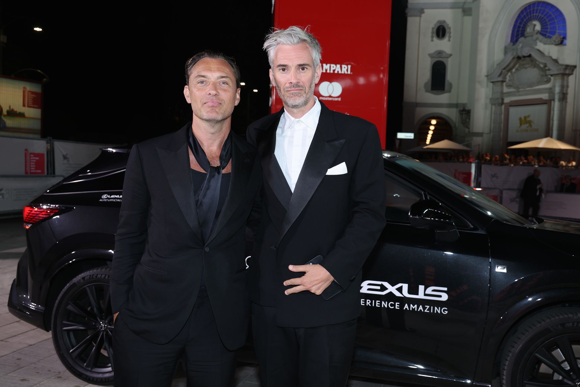 Jude Law, Lexus, articolo su Beyond the Magazine